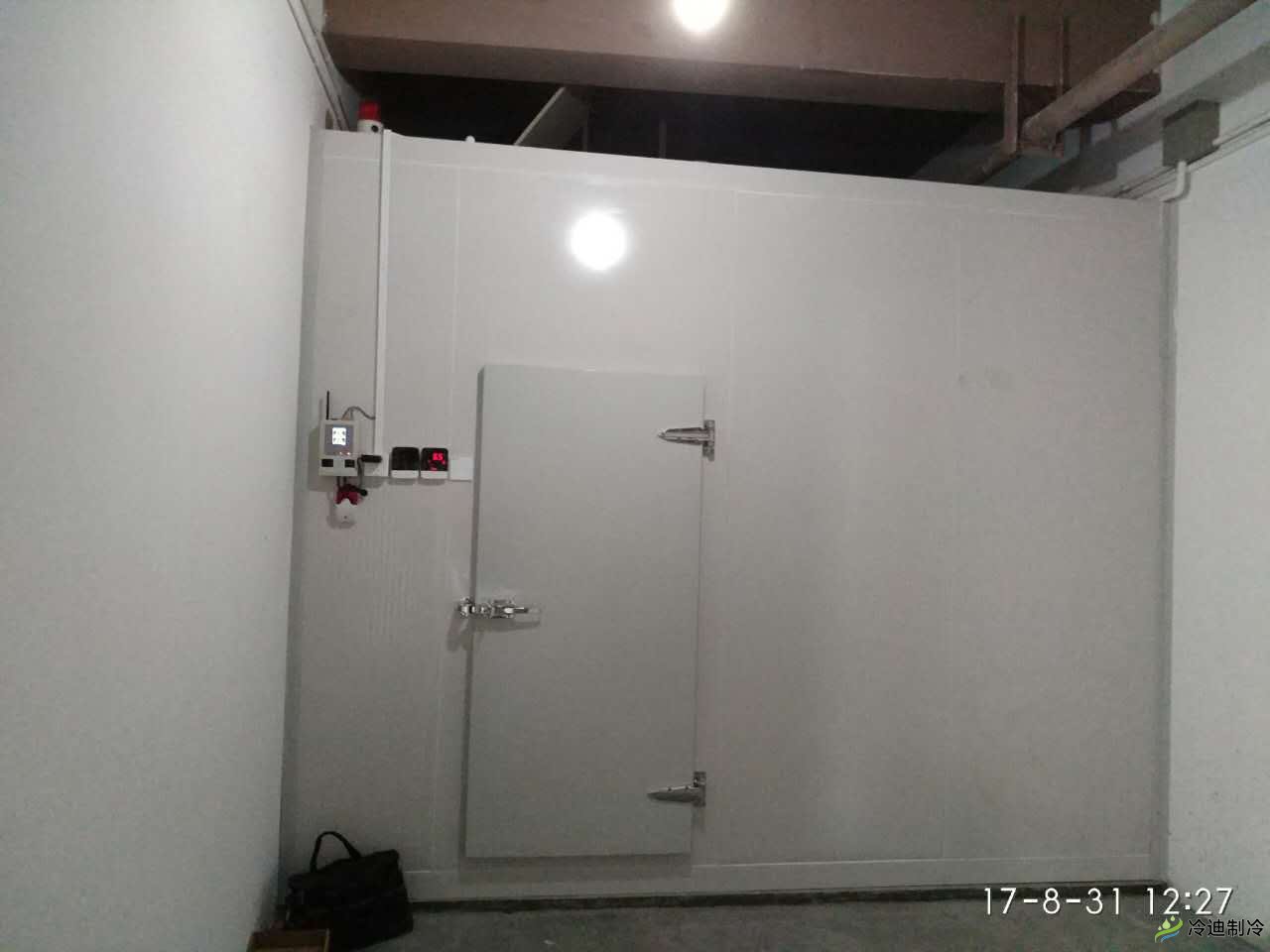 小型醫(yī)藥冷庫(kù)工程案例-上海嘉洲實(shí)業(yè)(圖2) 小型醫(yī)藥冷庫(kù)工程案例-上海嘉洲實(shí)業(yè)(圖2)